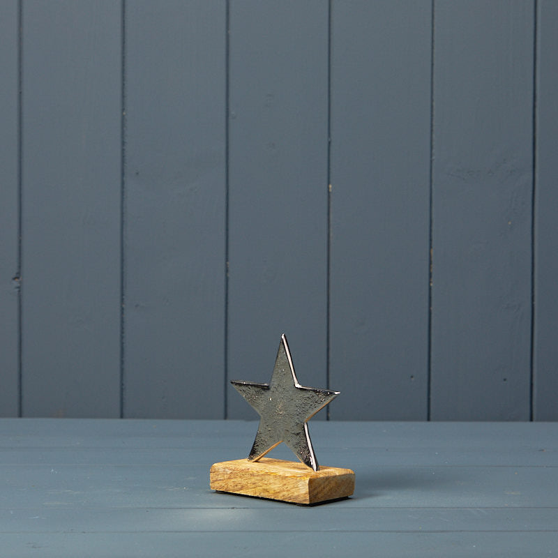 Silver Star on Base (11cm)